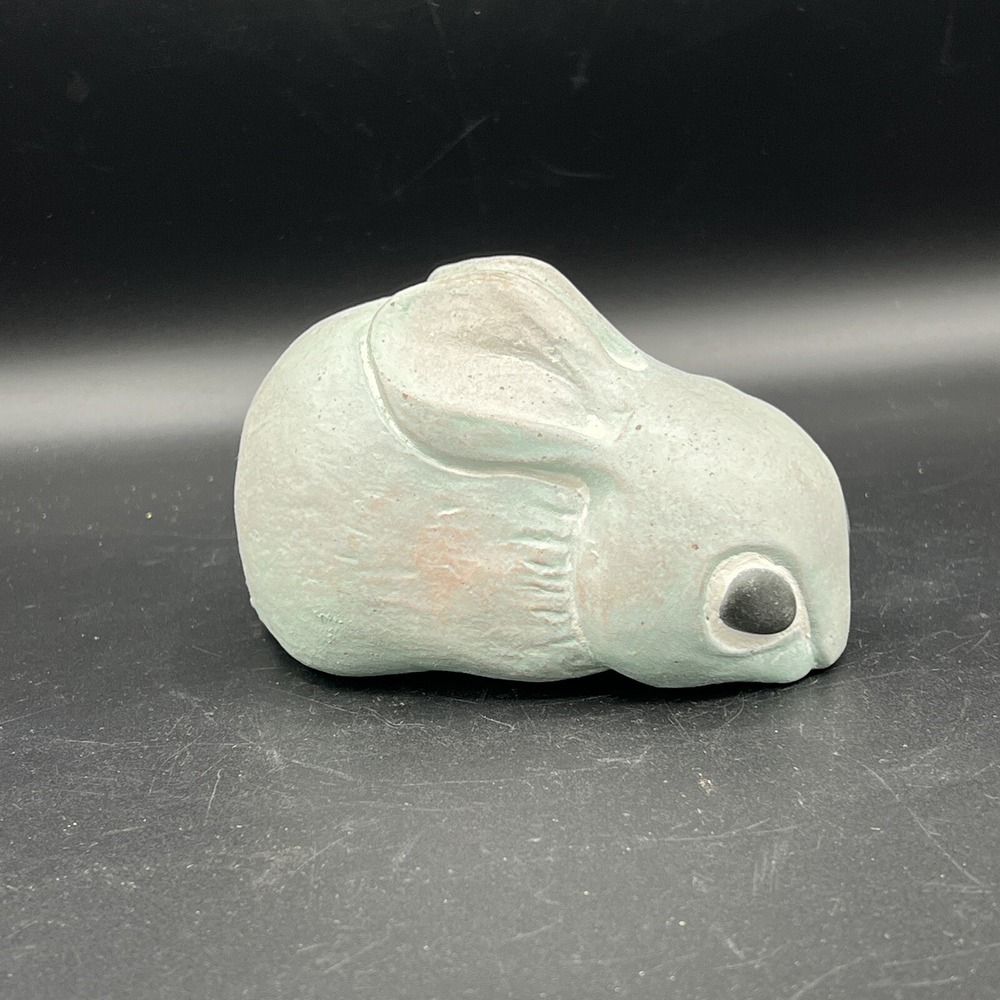 Vintage Isabel Bloom Bunny Concrete Sculpture Signed Rabbit Easter 4" - Picture 4 of 7